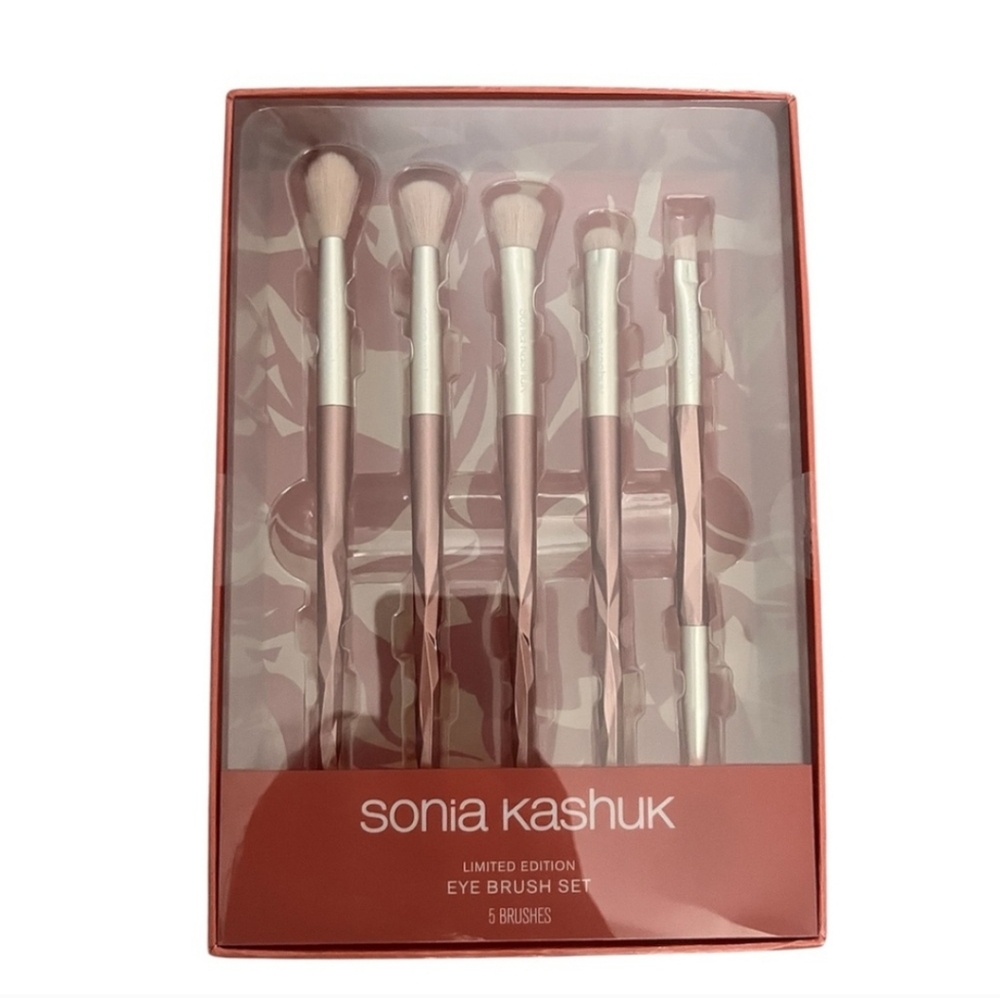 *GIVEAWAY* Sonia Kashuk Limited Edition Rose Gold Eye Brush Set